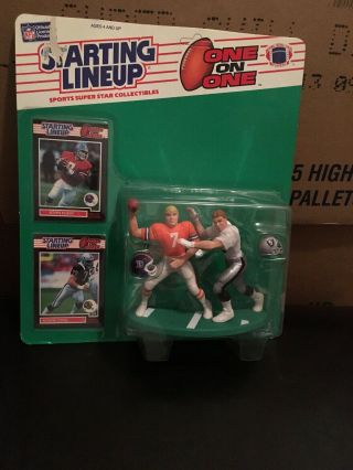 F22 1989 Starting Lineup One On One - John Elway - Broncos,  Howie Long - Raiders