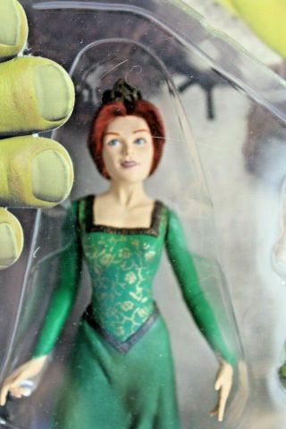 Shrek Princess Fiona Figure w/ Leg Kicking Action by McFarlane Toys 2001 NIB MOC 5