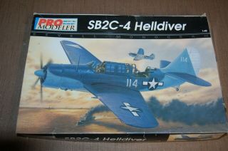 1/48 Revell - Monogram Pro Modeler Curtiss Sb2c - 4 Helldiver Navy Dive Bomber