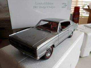 Danbury Limited Silver 1967 Dodge Charger 1/24 1696 of 5,  000 HTF - NO PAPER 5