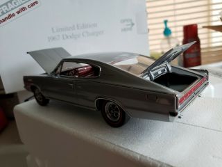 Danbury Limited Silver 1967 Dodge Charger 1/24 1696 of 5,  000 HTF - NO PAPER 6