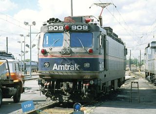 Atlas Ho Scale - Amtrak Aem - 7 909 - Dcc Ready.