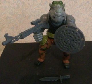 Tmnt Rocksteady Figure Complete With Accessories 1988 Playmates