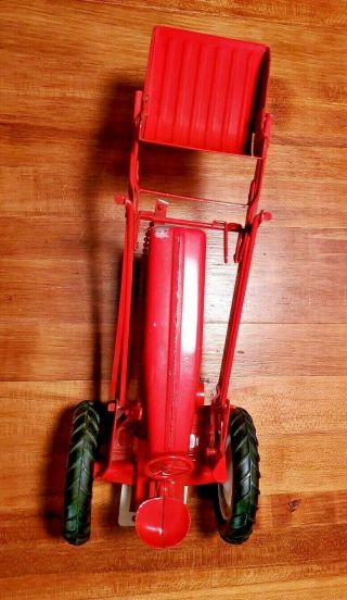 Vintage Tru Scale Tractor - Farm Toy with front loader 6