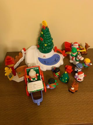 Fisher Price Little People Christmas Village Main Street Lights & Sounds