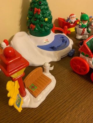 Fisher Price Little People Christmas Village Main Street lights & sounds 3