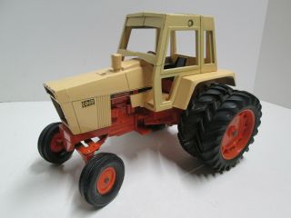 Rare Case Agri - King 1070 Tractor With Dual Rears 1/16 Scale 1970 