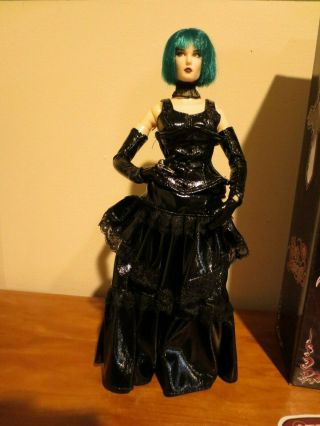 Bbi Blue Box Dark Desires 12 " Goth Gothic Female Figure 1/6 Scale Alaqua 2005