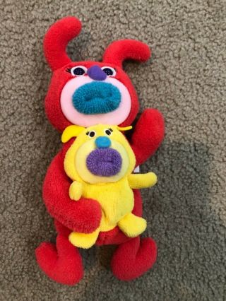 Fisher Price Mother & Baby Sing A Ma Jig Duo Plush Stuffed Toy Sings Red Yellow
