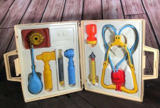 Vtg 1977 Fisher Price Medical Kit Doctor Nurse Toys Complete Set 936