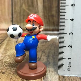 Nintendo Mario Sports Chocolate Egg Figure 2016 01.  Mario Soccer