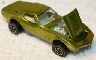 Vintage 1968 Diecast Hot Wheels Redline Lime Green Custom Corvette Car