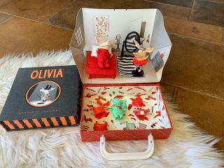 Htf Olivia Pig Take Along Bedroom Play Set By Little Kids & Accessories $60