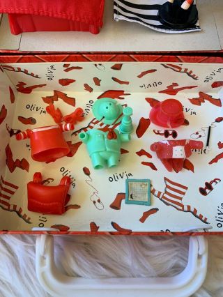 HTF Olivia Pig Take Along Bedroom Play Set by Little Kids & Accessories $60 3