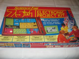 Vintage 1976 Radio Shack Science Fair 75 In 1 Electronic Project Kit 28 - 247