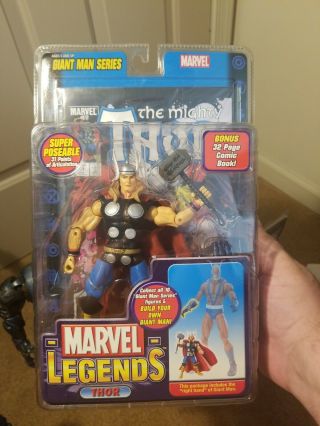 Marvel Legends Thor Figure Moc 2006 Toybiz Build Giant Man Series