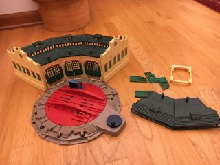 Tidmouth Shed Roundhouse & Turntable For Thomas And Friends Trackmaster
