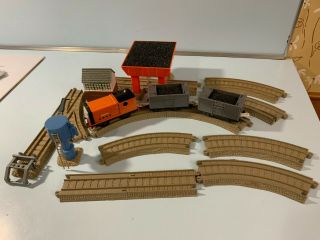 Tomy/trackmaster Thomas & Friends /hit " Rusty / The Coal Station " 2007