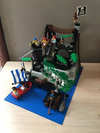 Lego 6273 Pirates Rock Island Refuge (vintage Pirates I) 99 Complete Imperial