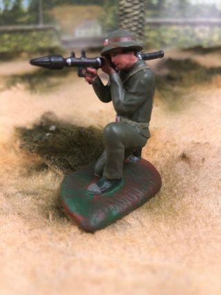 1 - Vietnam War NVA North Vietnamese Army TSSD Hand Painted Figure Built 1/32 54MM 3