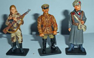 Del Prado Men At War 3 X Toy Soldiers Ww2 Russian Army Infantry Sniper Comander