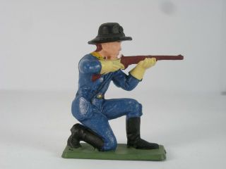 By Starlux France U S 7th Cavalry Kneeling Shooting Carbine