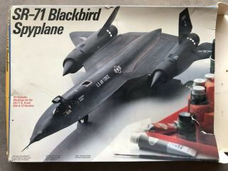 Testors Sr - 71 Blackbird Spyplane 1/48 Scale Model Plane Kit 584 1984