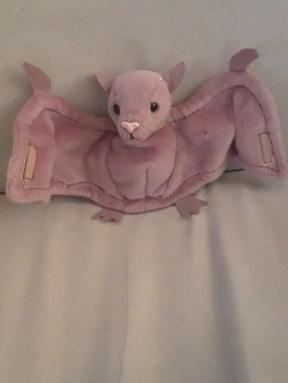 Ty Beanie Baby - Batty The Bat Syle 4035 D.  O.  B.  10 - 29 - 96 With Hang Tag.  Vintage.