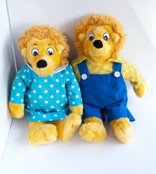 Vtg Berenstain Bears Soft Momma And Papa Bear / Teddy Bear Plush/toy 14 "