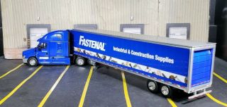 DCP 1/64 Diecast Promotions 33861 Fastenal Freightliner Cascadia Evo Internal 4