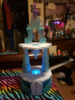 Disney Frozen LITTLE KINGDOM Rising Magical Rising Castle 21” Playset Elsa 2