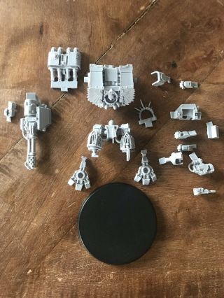 Warhammer 40k Space Marines Army Oop Chaplain Dreadnought W Weapons Resin Model