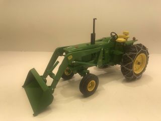 1/16 John Deere 4020 W/ 48 Loader Dealer Edition Farm Toy Tractor Tire Chains