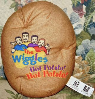 Wiggles Hot Potato Musical Sing Toy Plush Spin Master 2003 Toss Around Game 7 "