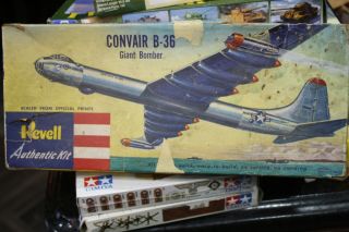 1/181 Revell Convair B - 36 Bomber Model No.  H - 205 (c) 1959 Vintage Rare