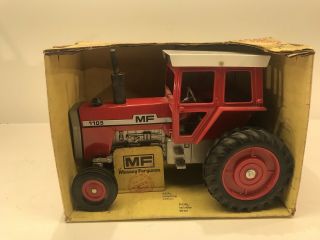 1/16 Massey Ferguson 1105 Red Rims Farm Toy Tractor