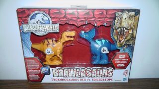 Jurassic World Brawlasaurs 2 Pack Tyrannosaurus Rex Vs Triceratops