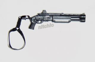 Mezco One:12 Collective Blade – Shotgun With Pump Action Movement Accessory Only