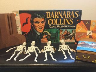 1969 Barnabas Collins Dark Shadows Game Only Missing 1 Attachment Pc & Toy Fangs