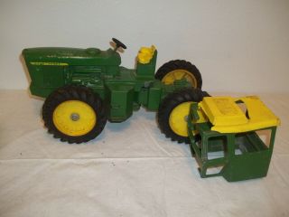 Vintage 1/16 Scale Ertl John Deere 7520 4wd Tractor (for Play,  Parts, )