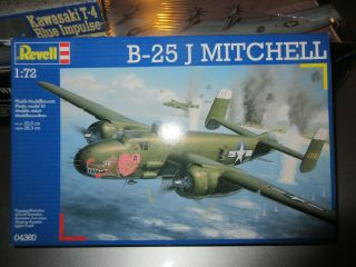 Revell 1/72nd Scale B - 25j Mitchell Model Kit 04360