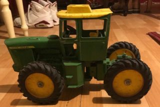 Vintage & Collectible Ertl Co.  John Deere Tractor - 15 " Long By 7 " Wide By 8 " Tall