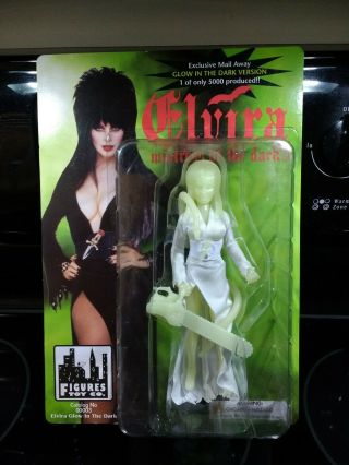 Elvira Mistress Of The Dark Glow Limited Edition Of 5000.  Rare Mail Away