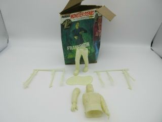 1971 Aurora Monster Scenes Glow - In - The - Dark Frankenstein Model Kit Parts & Box
