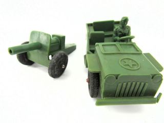 Vintage Tim - Mee Toy Jeep and Army Soldiers 2