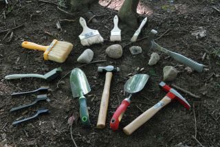 Excavation Kit; Geology,  Archaeology,  Paleontology Tools