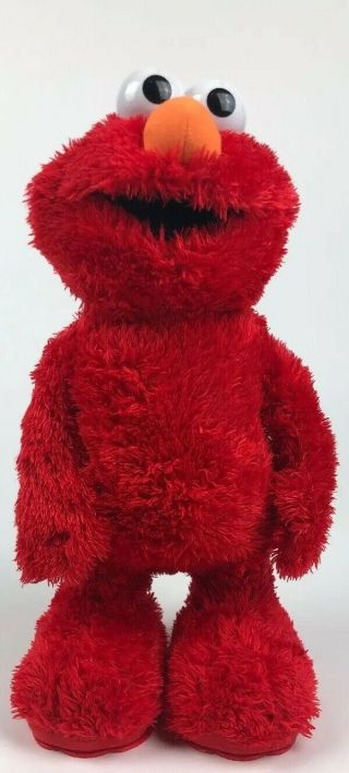 Tickle Me Elmo - Fisher Price T.  M.  X.  2005 Battery Operated Elmo Plush.  (15”x7”) 2