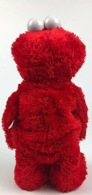 Tickle Me Elmo - Fisher Price T.  M.  X.  2005 Battery Operated Elmo Plush.  (15”x7”) 5