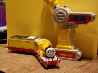 Thomas & Friends Motorized R/c Train Molly Remote Control W/ Sounds Trackmaster