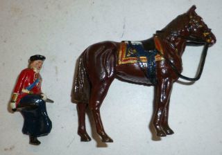 TIMPO VINTAGE LEAD MODEL OF H M THE QUEEN ON HORSEBACK - 1950 ' S 4